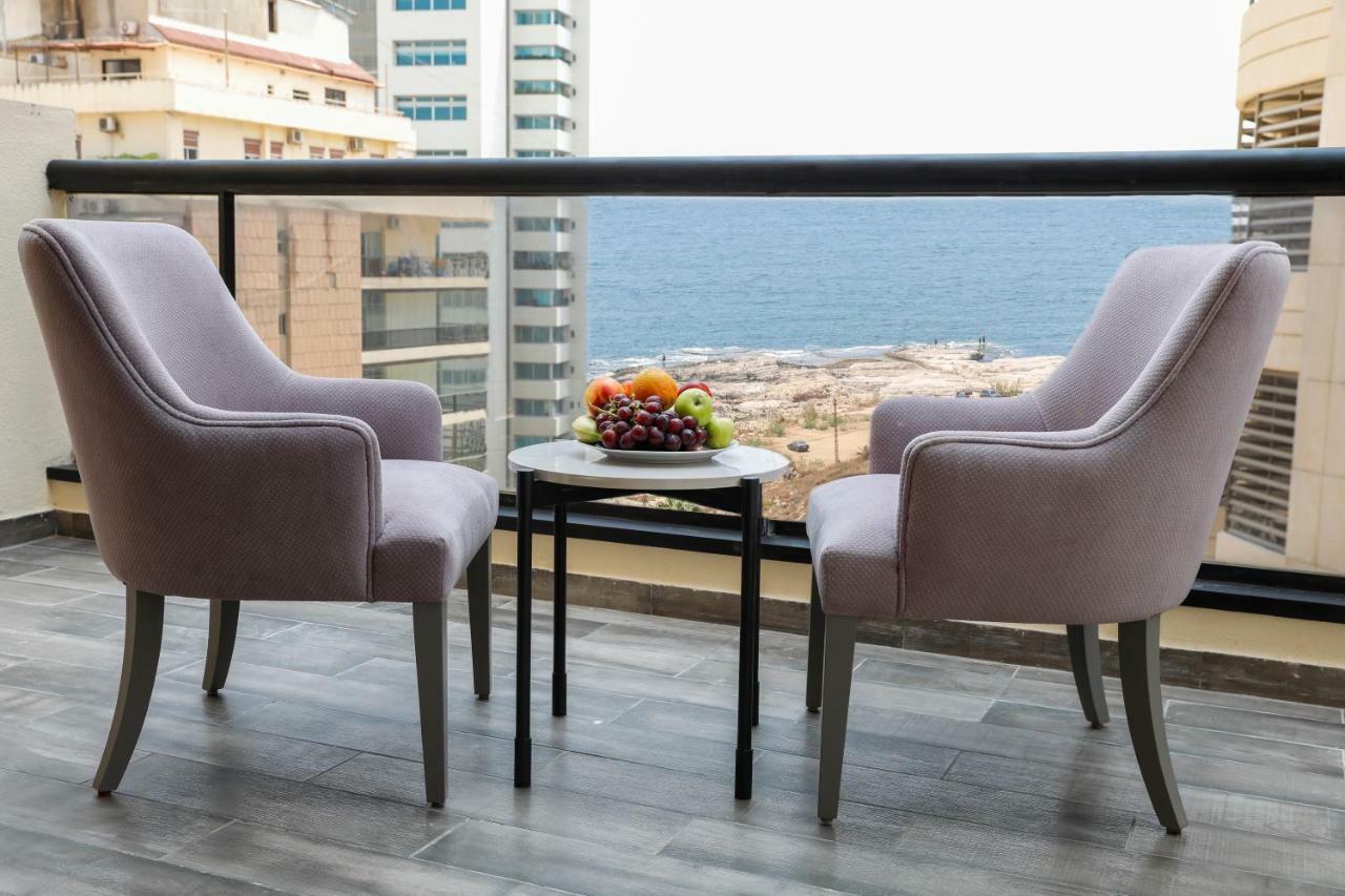 Rawsheh 51 Otel Beyrut Dış mekan fotoğraf